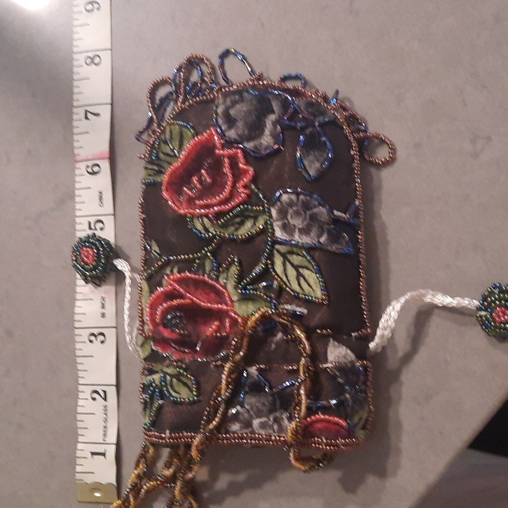 MINI BEADED ANTIQUE BAG